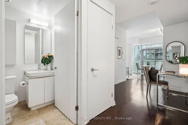 Additional image 4 of 14 York St Unit 3511