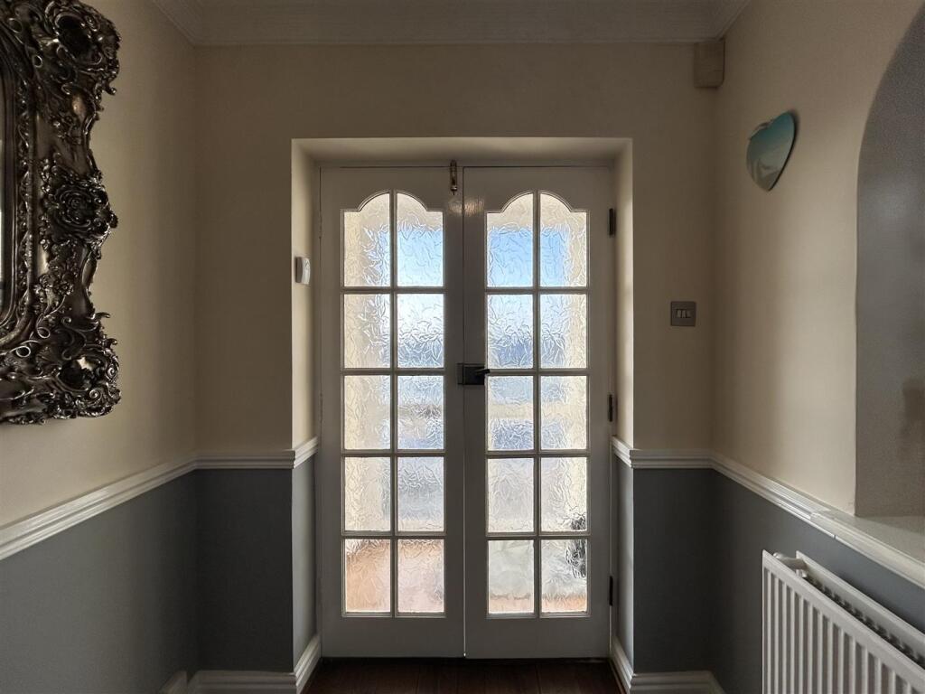 Primary image of Dudley Road, Rowley Regis