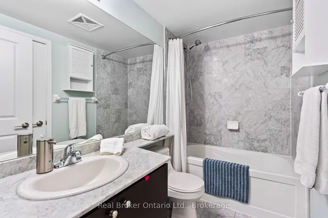 Additional image 25 of 50 Absolute Ave Unit 3701