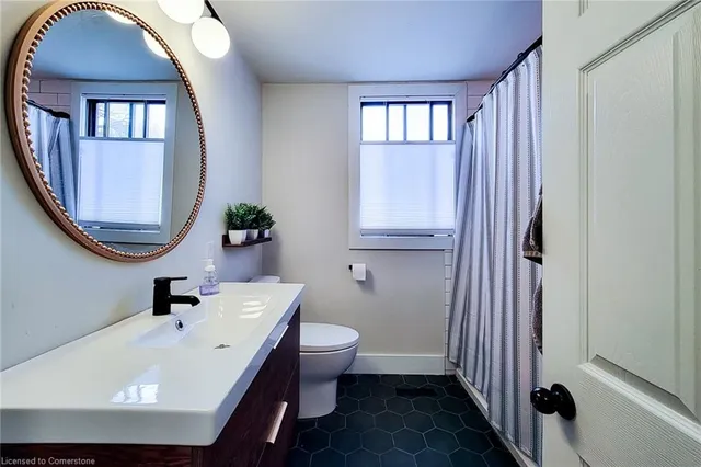 Additional image 47 of 49 East 31st St