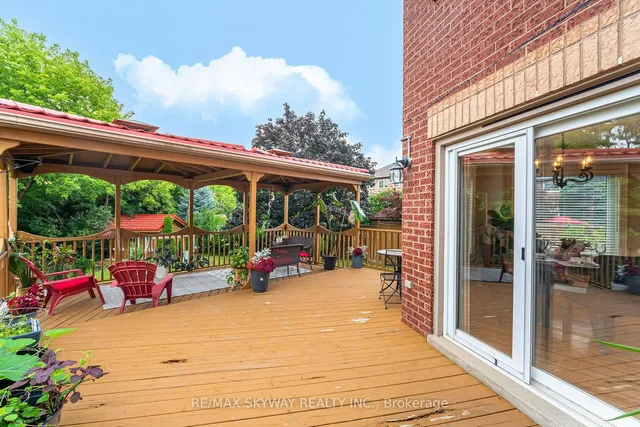 Additional image 35 of 122 Valonia Dr