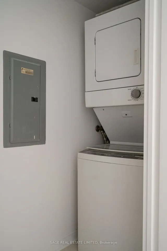 Additional image 26 of 70 Mill St Unit 704