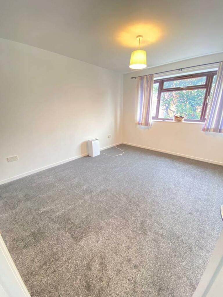 Additional image 12 of Knoll Croft, Birmingham