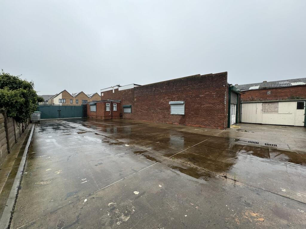 Additional image 4 of Central House, Lyng Lane, West Bromwich, B70 7RW