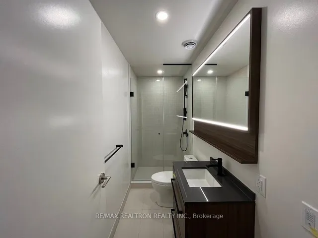 Additional image 30 of 425 Front St Unit 1003