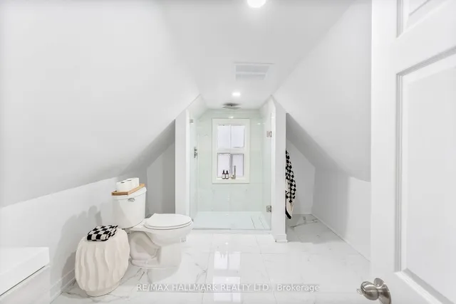 Additional image 34 of 15 Ferrier Ave