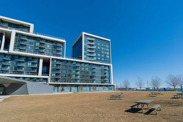 Additional image 32 of 15 Merchants' Wharf Unit 344