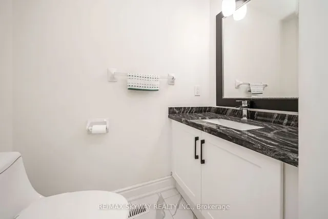 Additional image 15 of 137 Seaside Circ