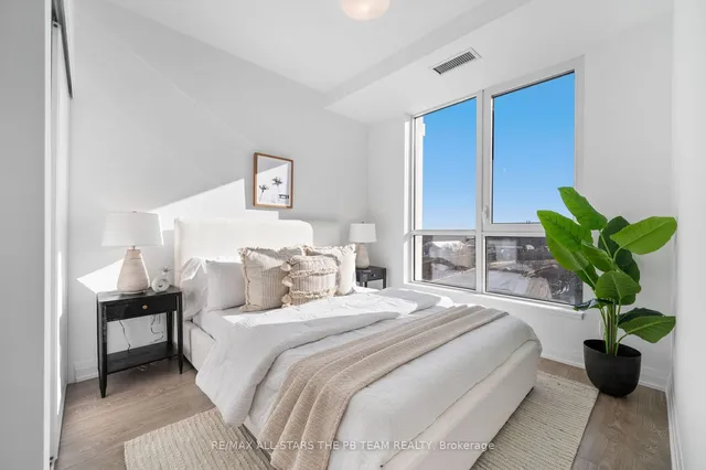 Additional image 19 of 286 Main St Unit 714