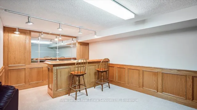 Additional image 31 of 524 Chillingham Cres