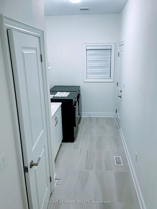 Additional image 4 of 38 Gladmary Dr