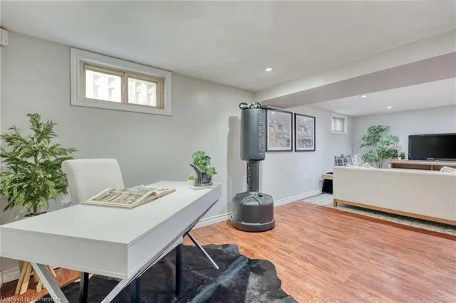 Additional image 27 of 18 Martha St