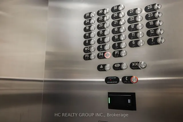 Additional image 27 of 386 Yonge St Unit 819