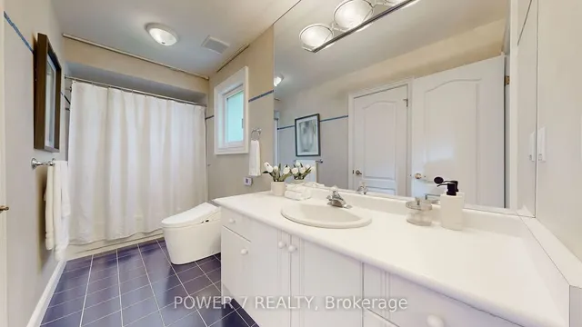 Additional image 25 of 72 Aldershot Cres