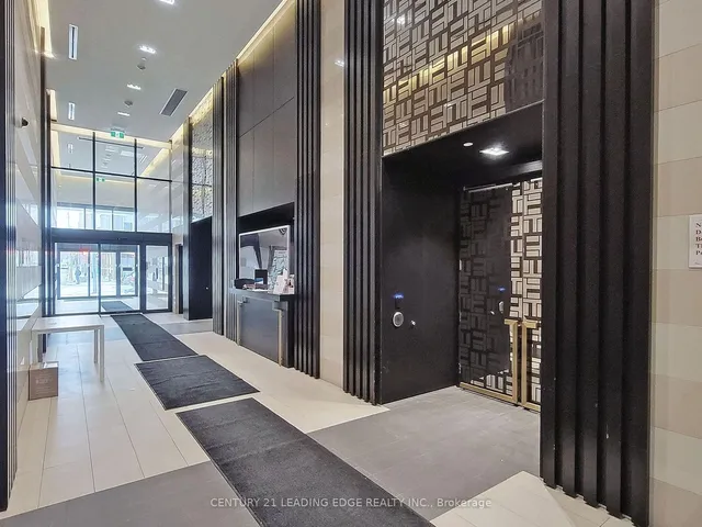 Additional image 2 of 501 Yonge St Unit 1009