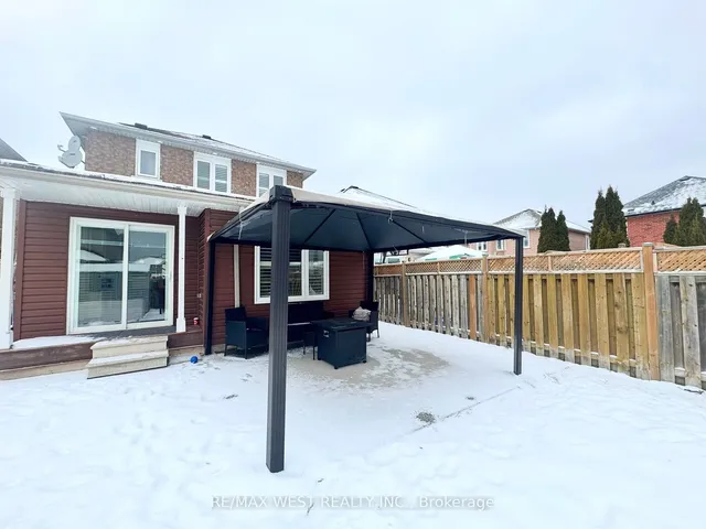 Additional image 35 of 32 Loons Call Cres