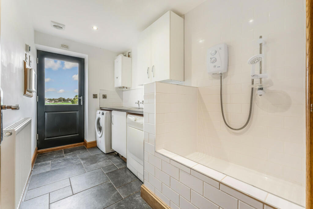 Additional image 9 of Fockbury Road Dodford Bromsgrove, Worcestershire, B61 9AW