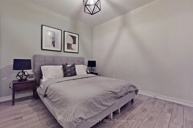 Additional image 32 of 61 Cameron St