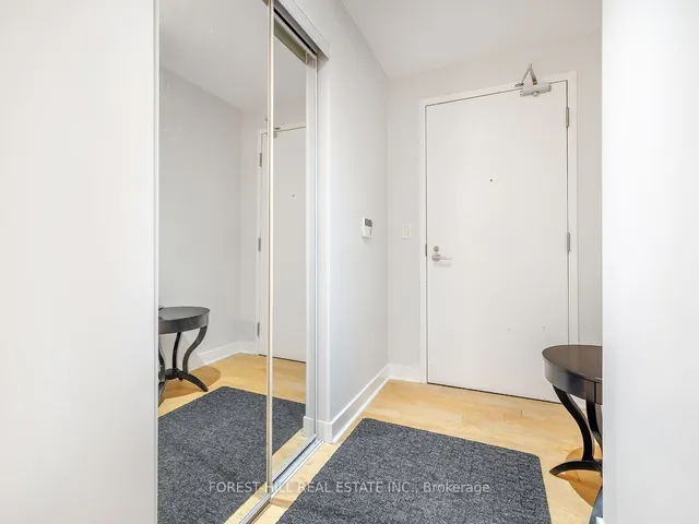 Additional image 3 of 58 Orchard View Blvd Unit 401