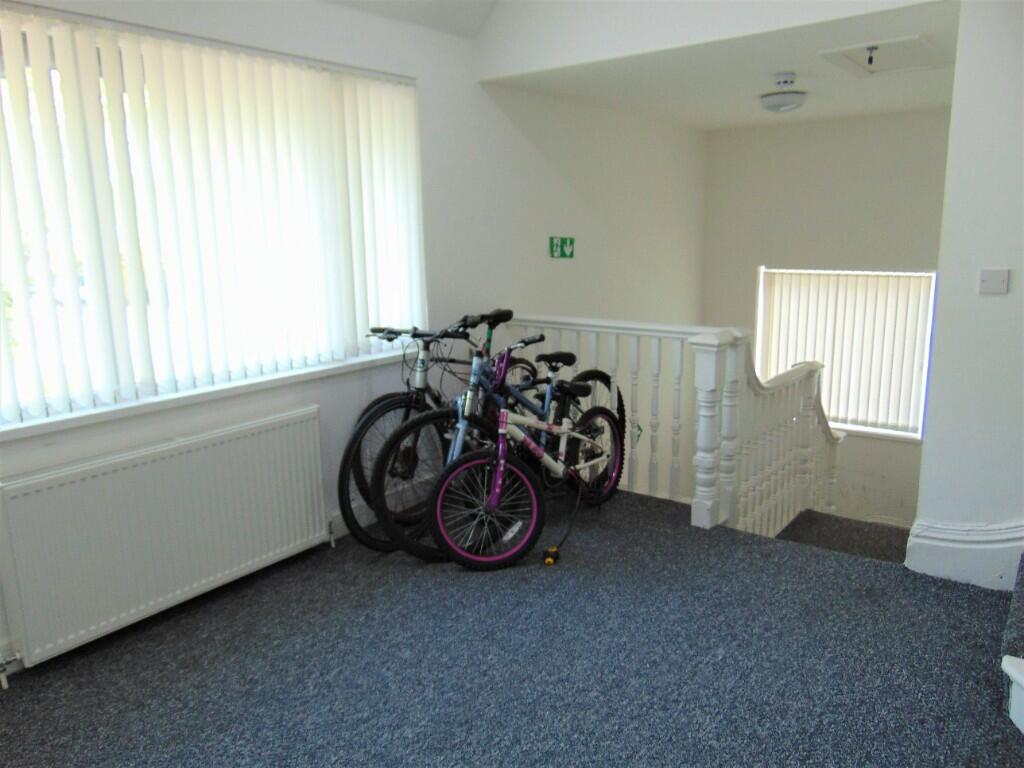 Additional image 31 of Bristol Road South, Birmingham, B31