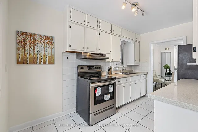 Additional image 21 of 52 Altamont Rd