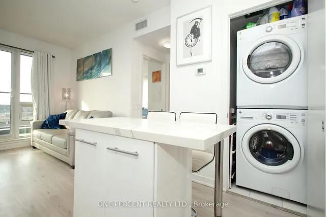 Additional image 15 of 2212 Lake Shore Blvd Unit 904