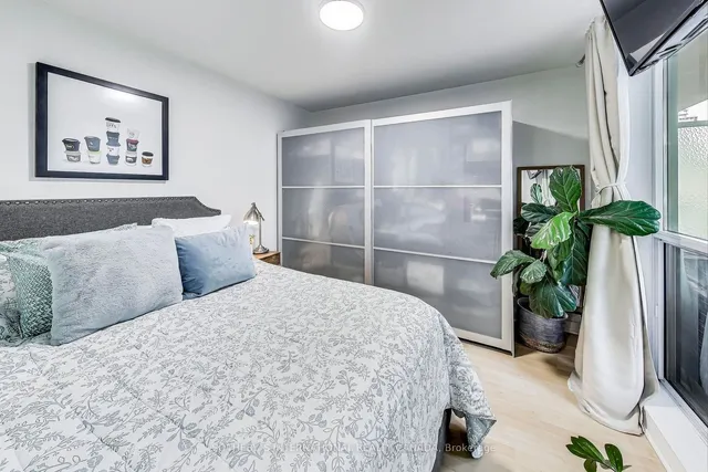 Additional image 9 of 80 Western Battery Rd Unit 501