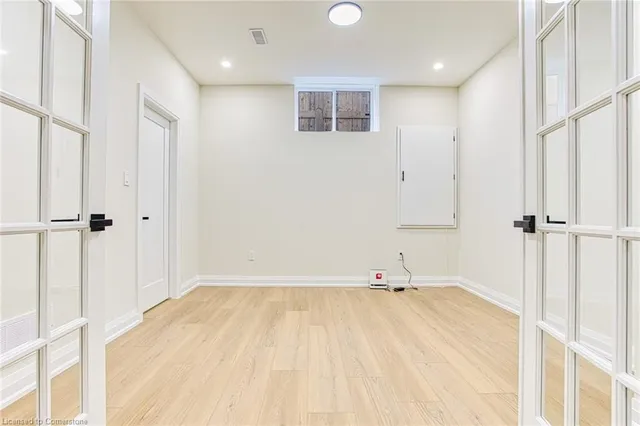 Additional image 35 of 67 Creanona Blvd