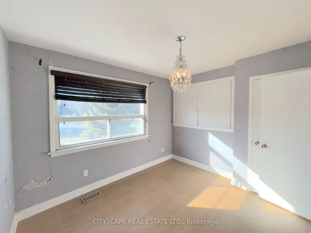 Additional image 22 of 2231 Sidney Dr