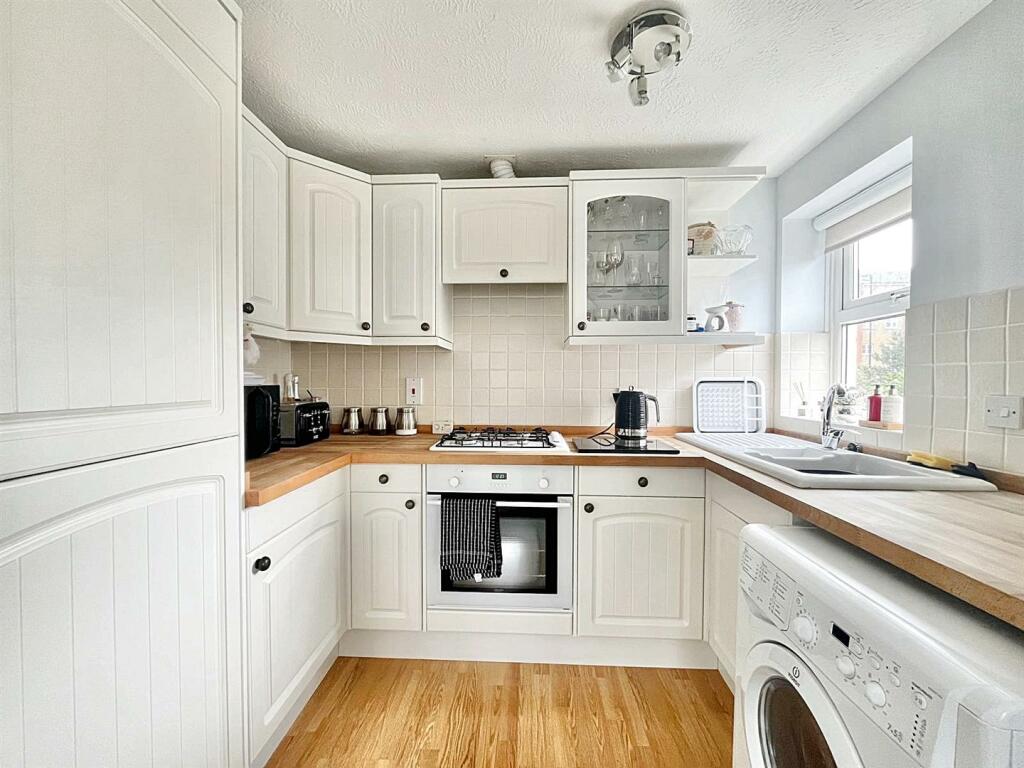 Additional image 15 of Santa Cruz Drive, Eastbourne