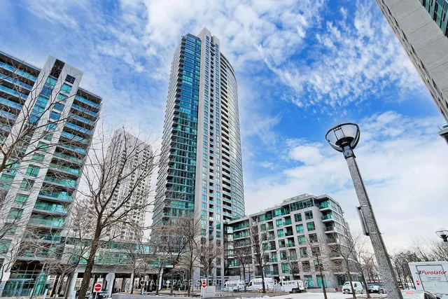 Additional image 39 of 215 Fort York Blvd Unit 314