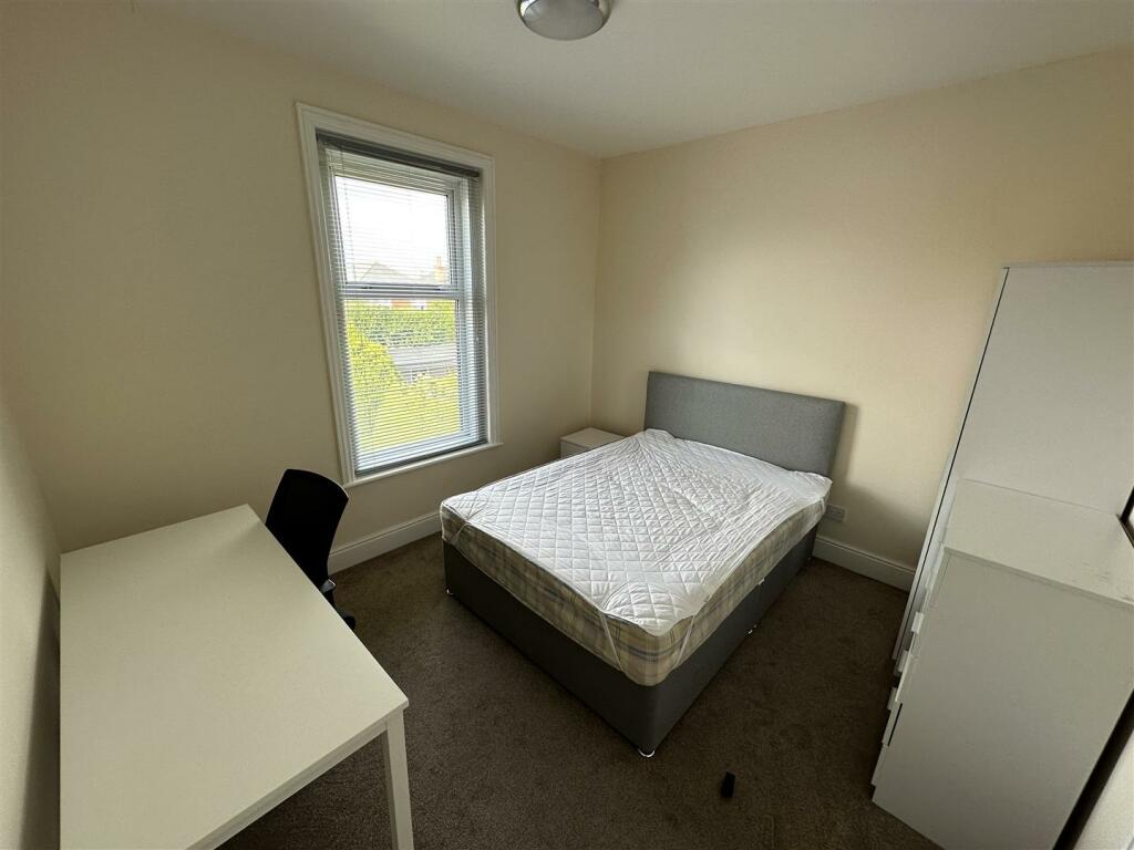 Additional image 18 of LUXURY STUDENT HOUSE Alma Road, Winton