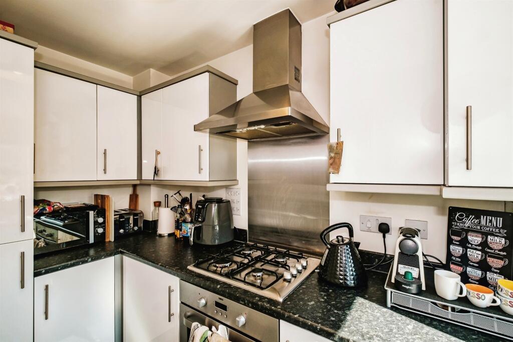 Additional image 16 of Gratwicke Drive, Wick, Littlehampton