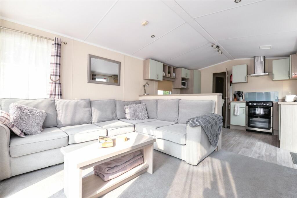 Additional image 2 of Rowan, Hoburne Bashley Holiday Park, New Milton, Hampshire, BH25