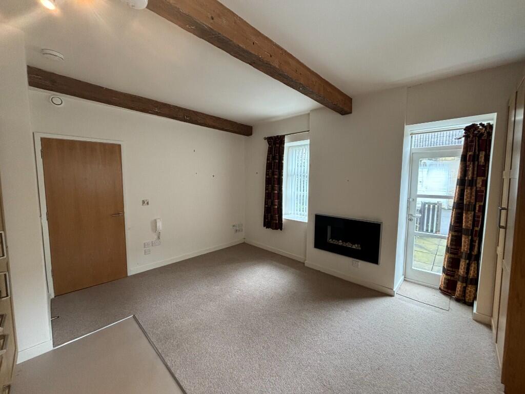 Additional image 7 of Main Street, BD15