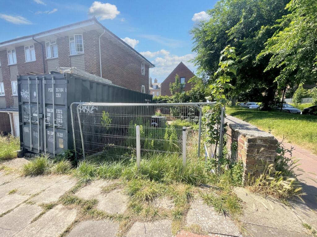 Additional image 2 of Robin Dene, Brighton
