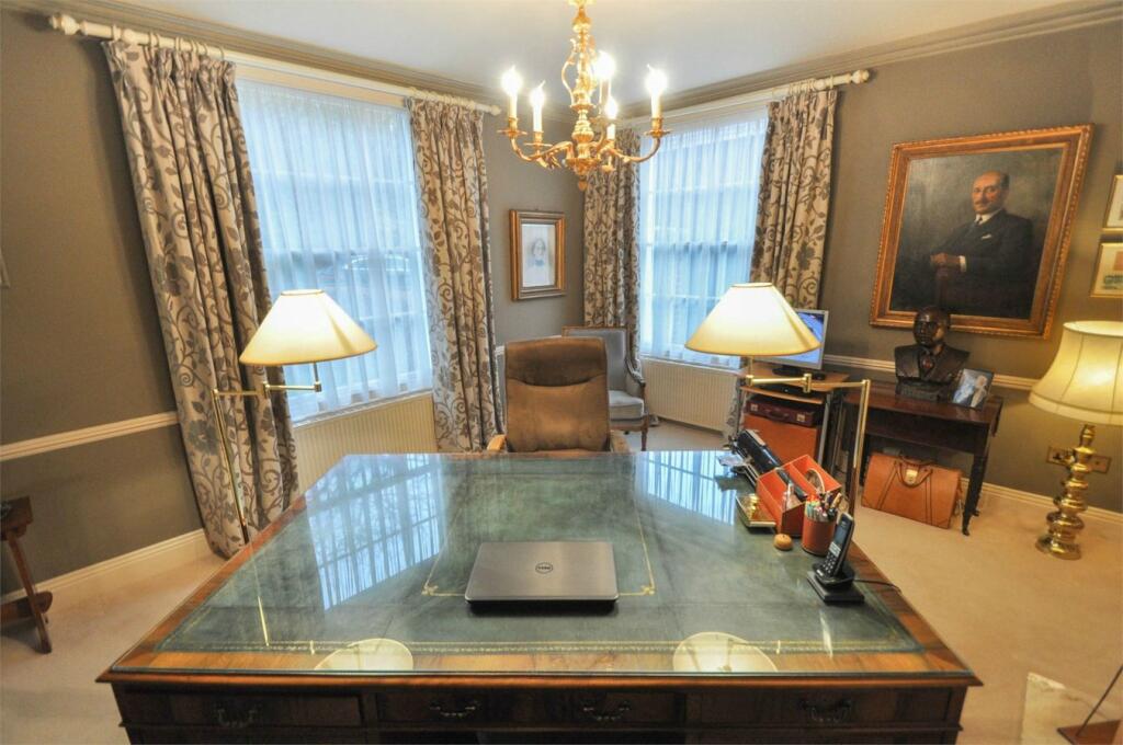 Additional image 6 of 17 Poole Road, WIMBORNE, BH21