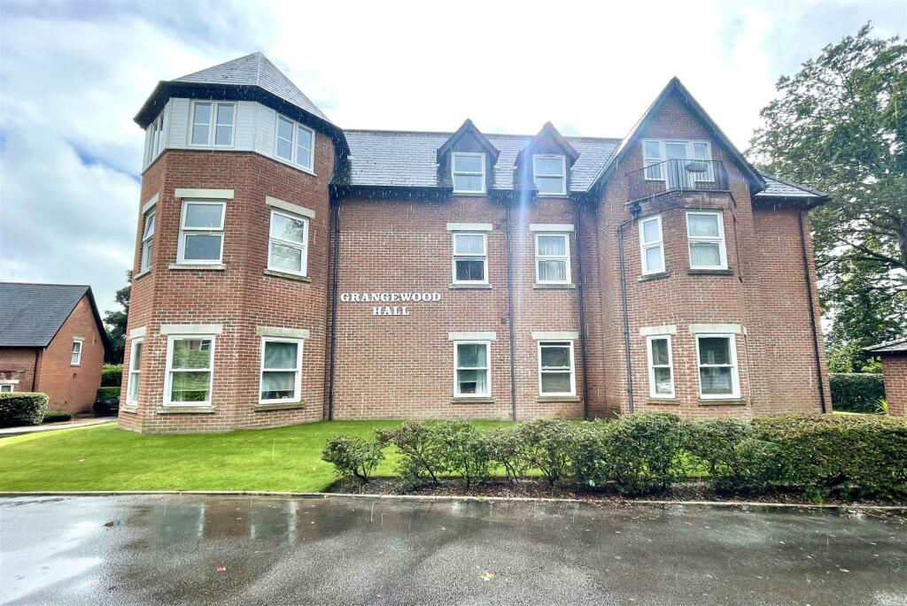 Additional image 12 of Cranfield Avenue, Wimborne