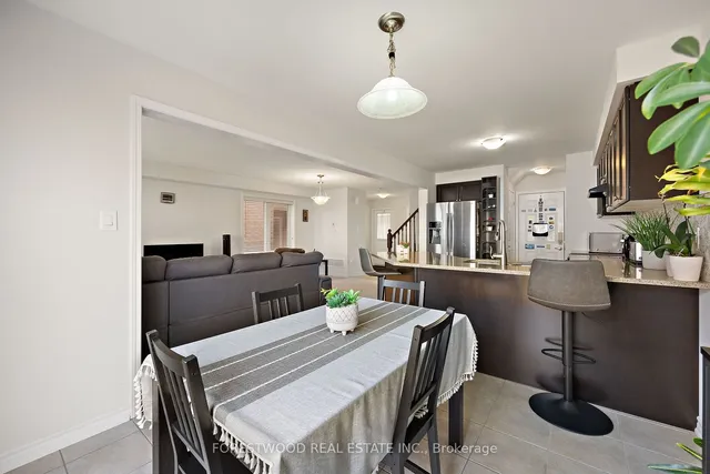 Additional image 10 of 93 Enford Cres