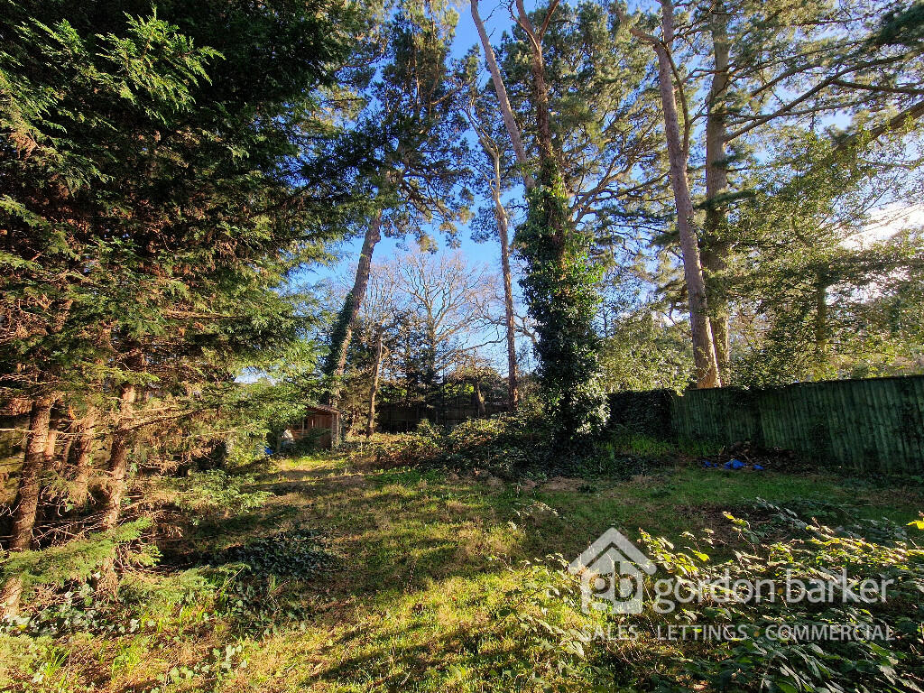 Additional image 44 of Woodside Close, Ferndown, Dorset, BH22