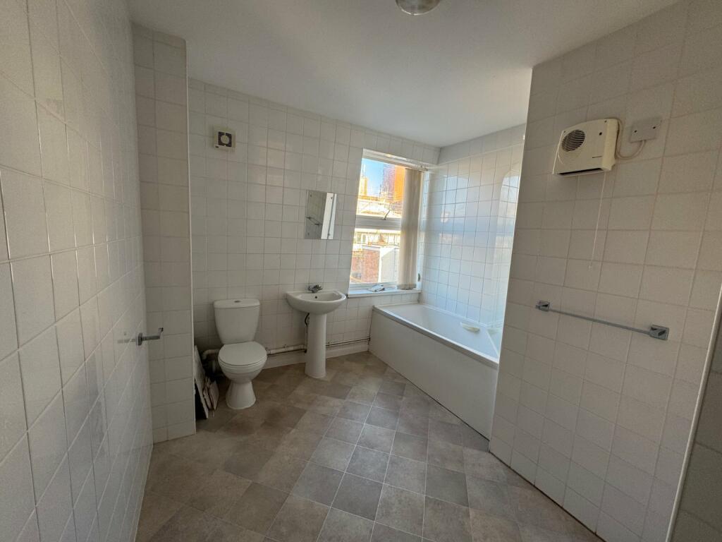 Additional image 6 of Flat 3, 4 Ann Street, Worthing, West Sussex, BN11