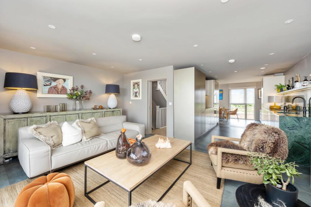 Additional image 5 of Salt Marsh Road, Shoreham-By-Sea, BN43