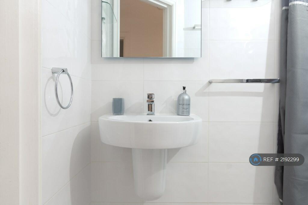 Additional image 10 of Lovely, Bournemouth, BH1