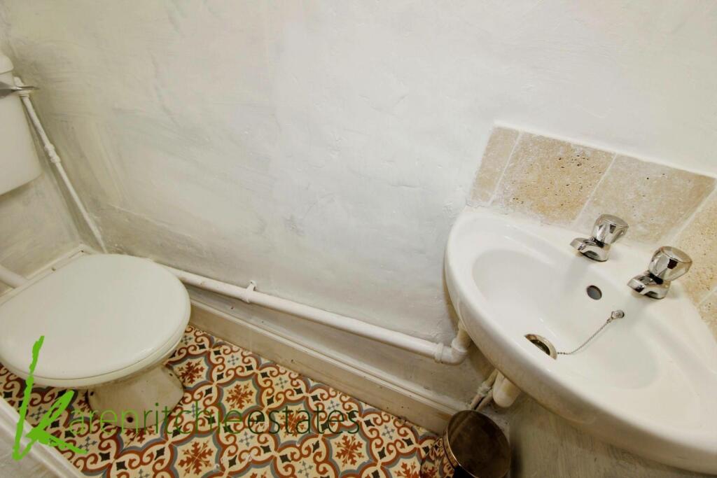 Additional image 11 of Moss Lane, Smithills