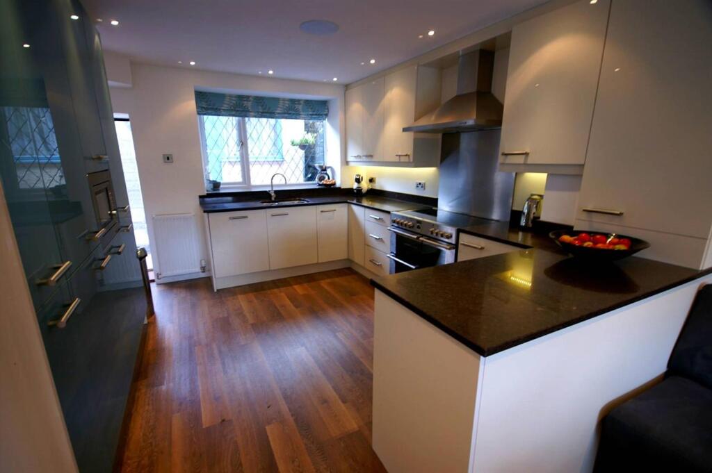 Additional image 4 of Top `oth` Wallsuches, Horwich