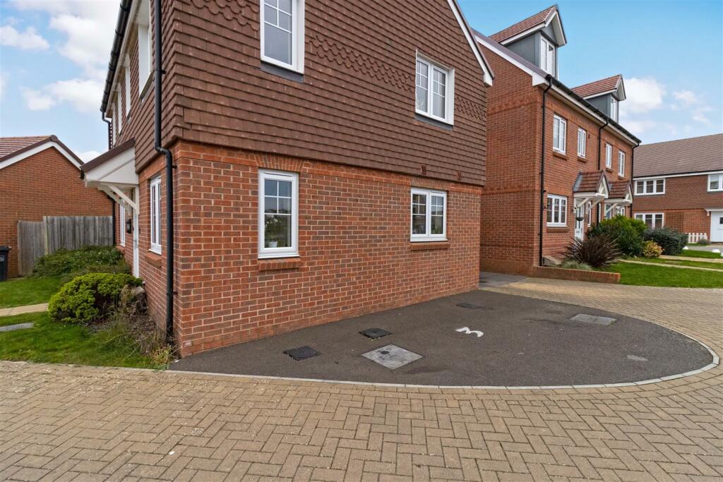 Additional image 15 of Violet Close, Worthing