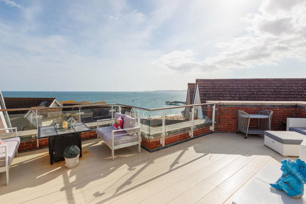 Additional image 9 of Flat 60 Honeycombe Beach, Honeycombe Chine, Bournemouth