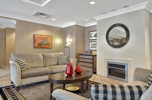 Additional image 24 of 4000 Creekside Dr Unit 203