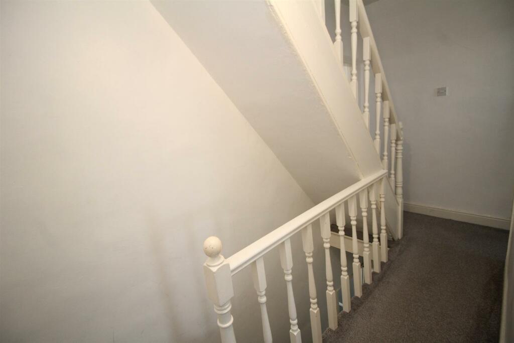 Additional image 17 of Exmouth Place, Bradford, BD3 0NA