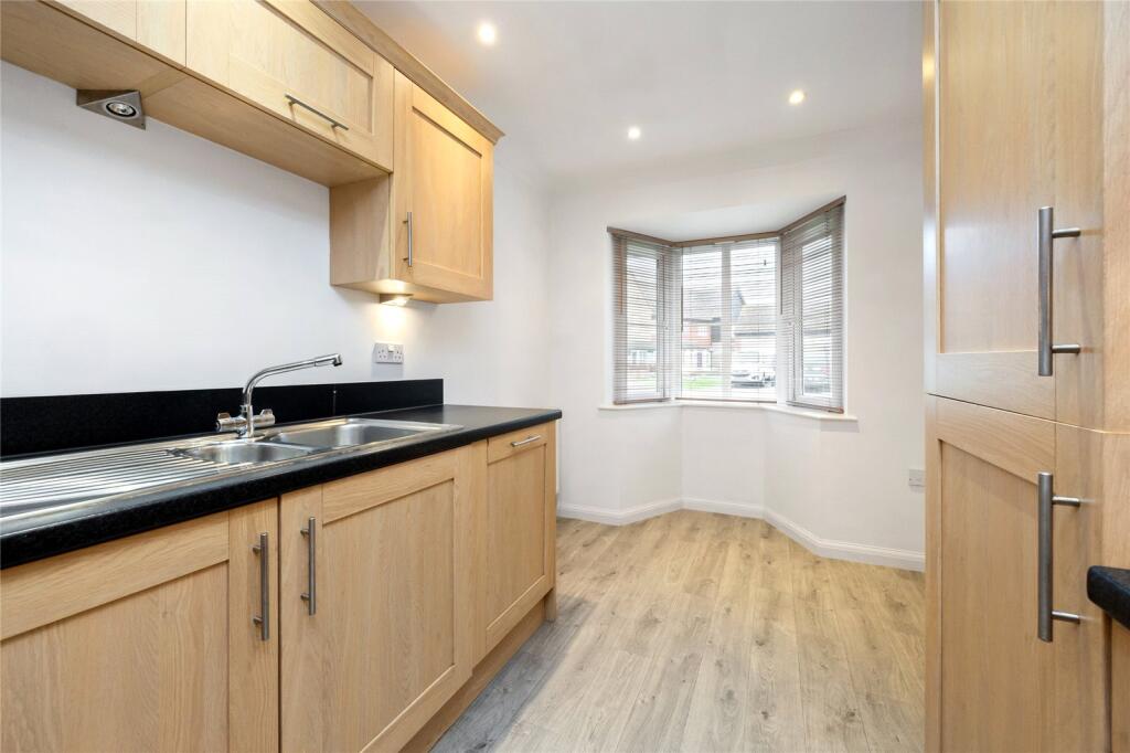 Additional image 3 of The Poplars, Littlehampton, West Sussex, BN17